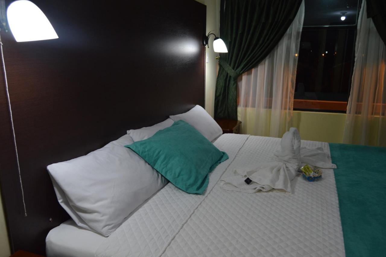 Balcones Del Rio Hotel Latacunga Dış mekan fotoğraf